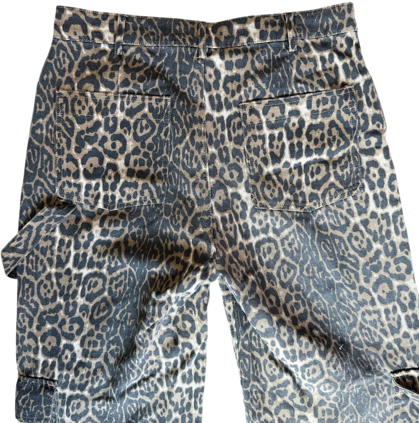 Leopard Cargo Pants (M)