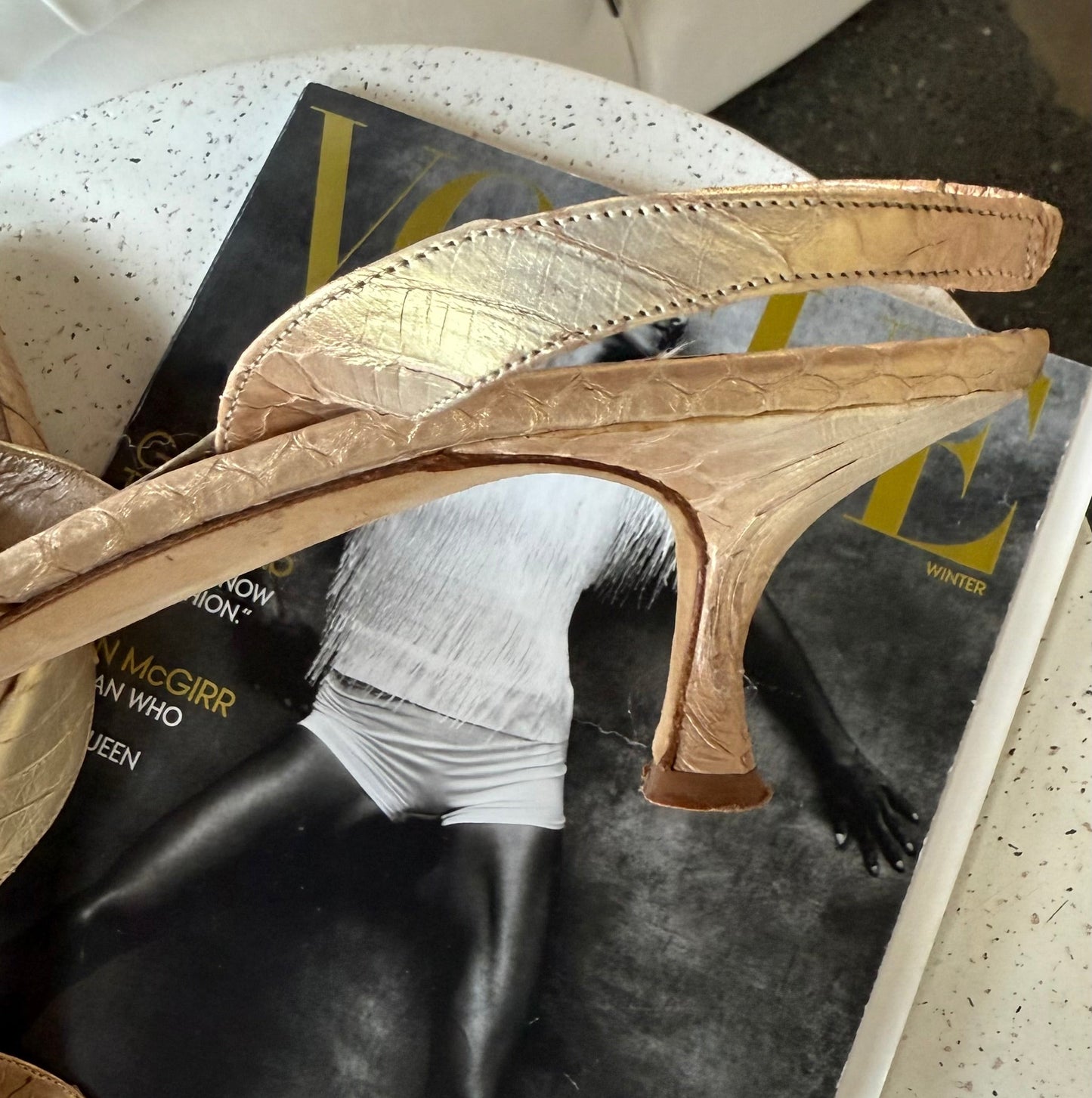 Manolo Blahnik Gold Alligator Kitten Heels (9.5)