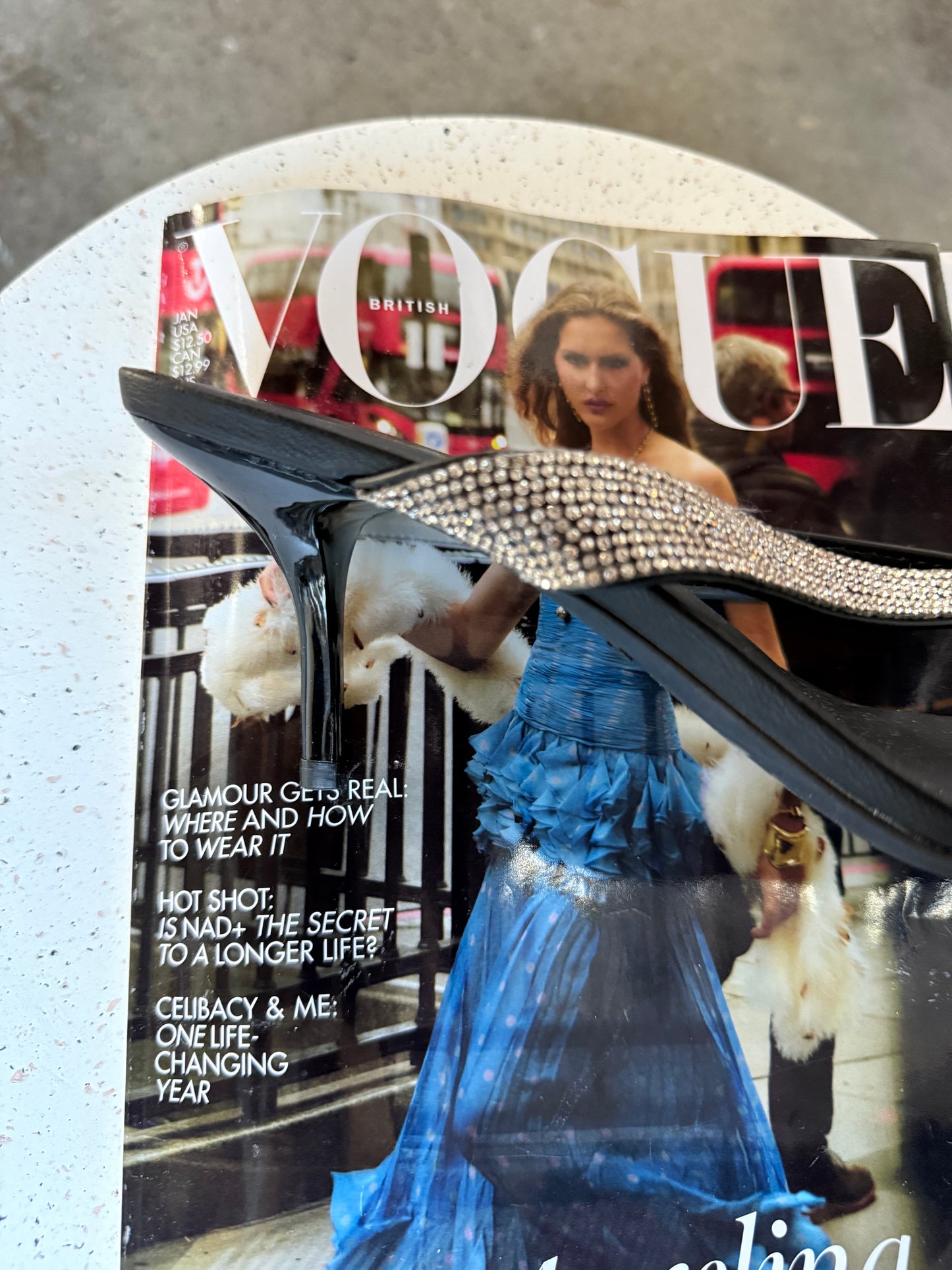 Anne Michelle Black Thong Kitten Heels With Rhinestones