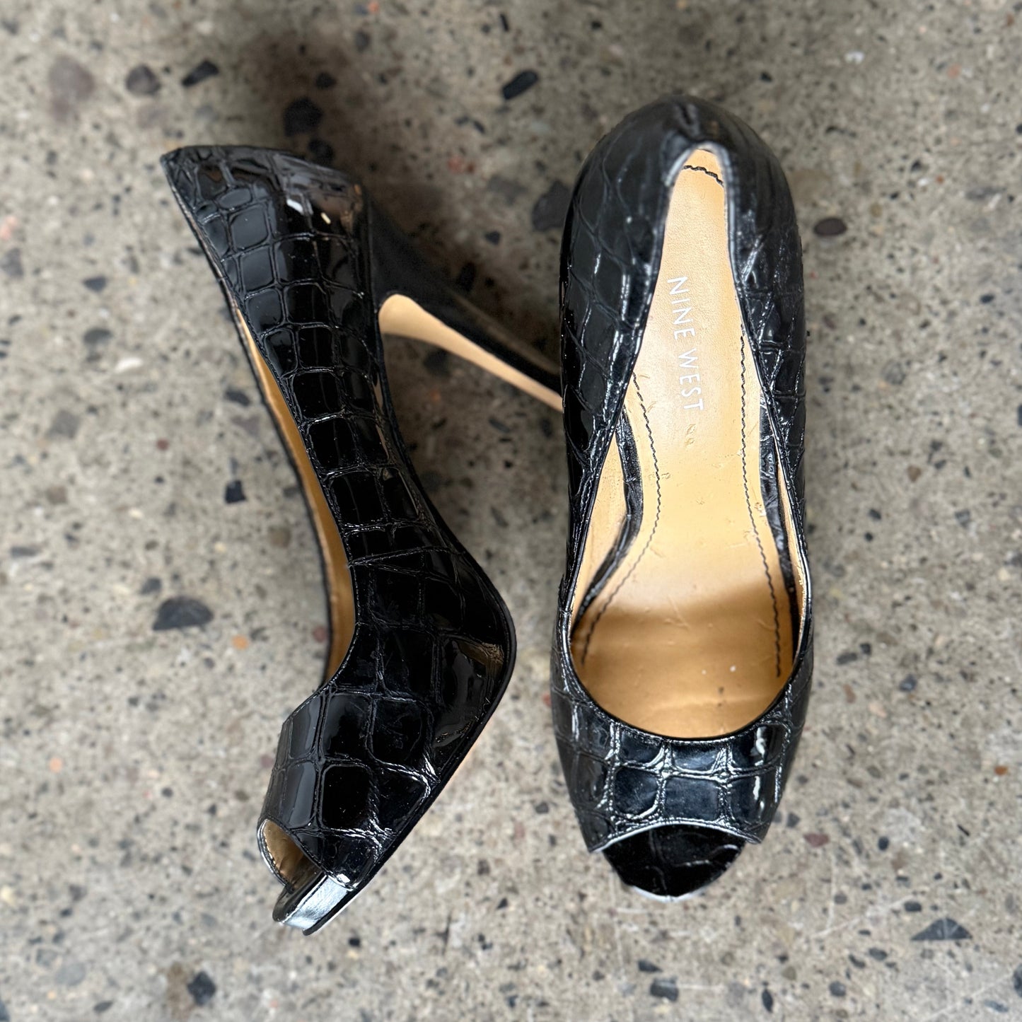 Nine West Croc-Embossed Peep-Toe Heel (7.5)