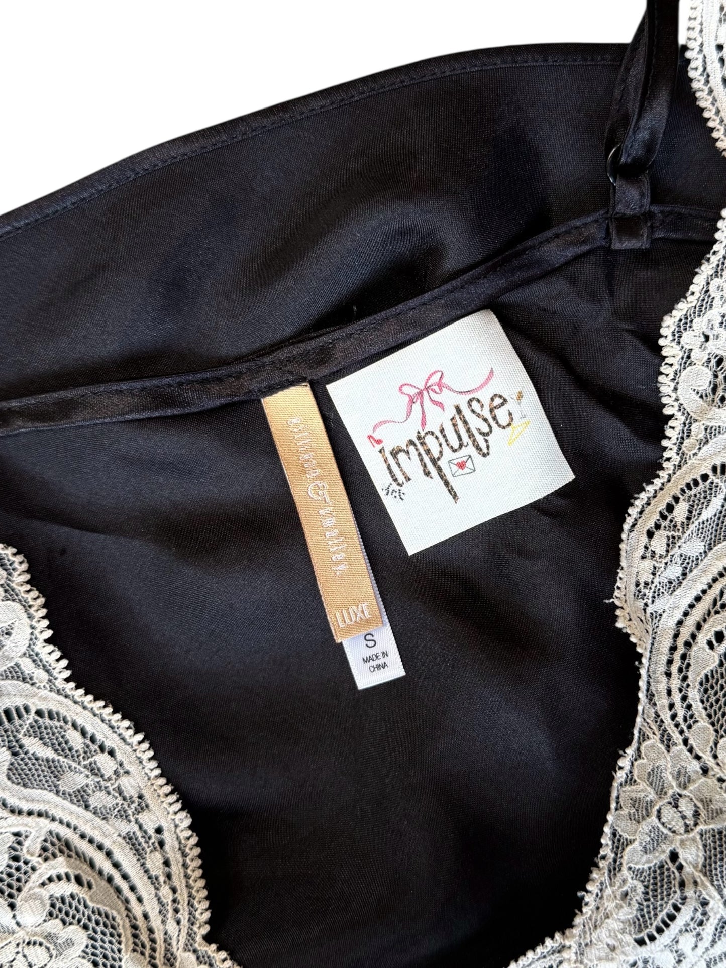 Gillian & O’Malley Lace Camisole