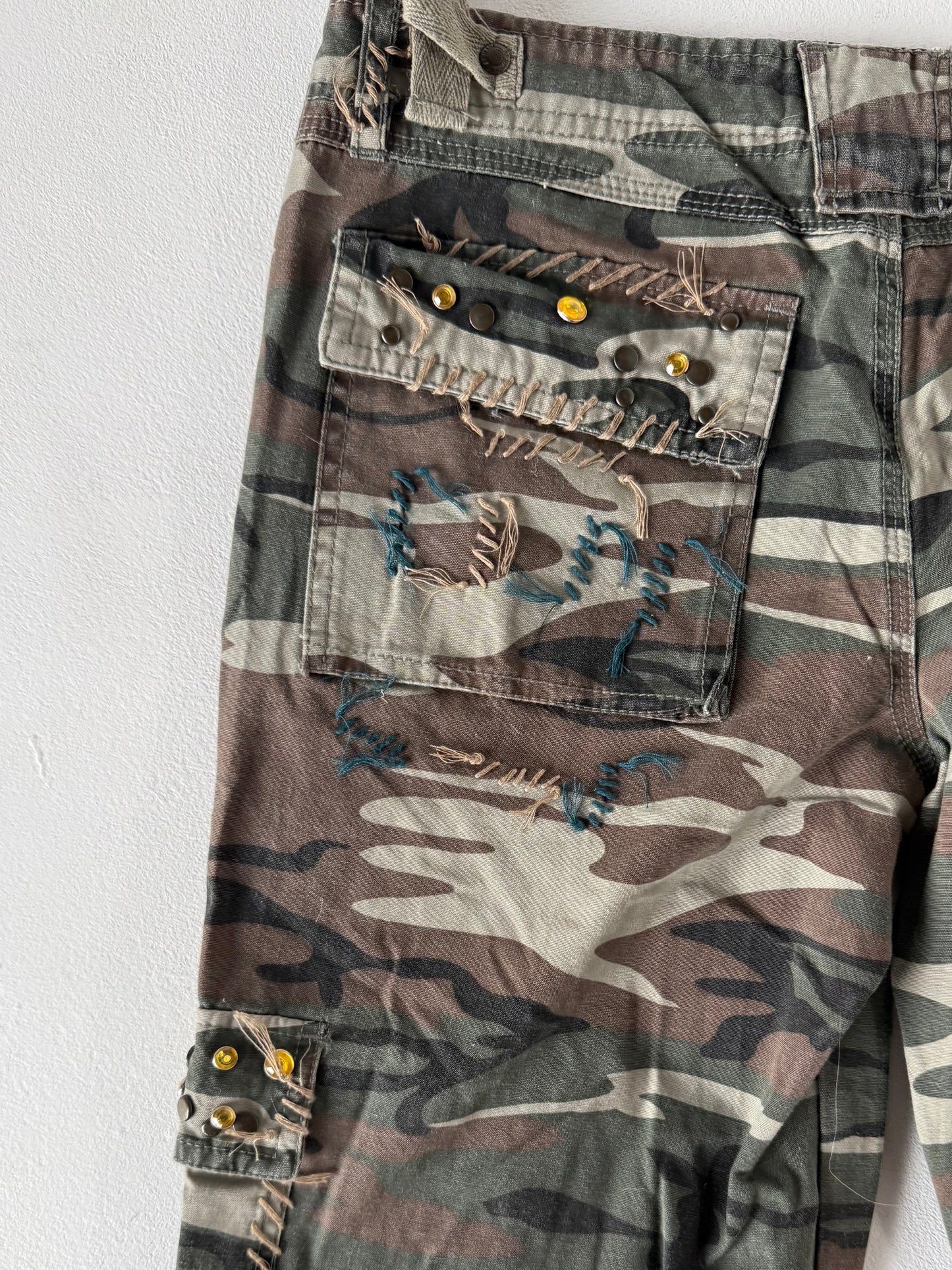BB Jeans Detailed Camo Cargo Pants