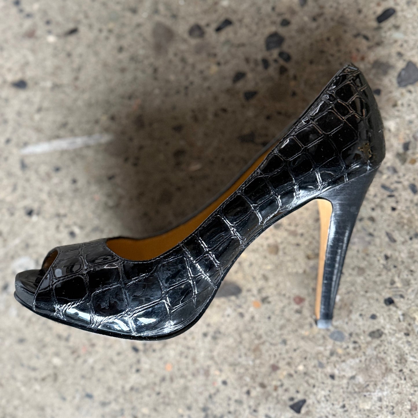 Nine West Croc-Embossed Peep-Toe Heel (7.5)