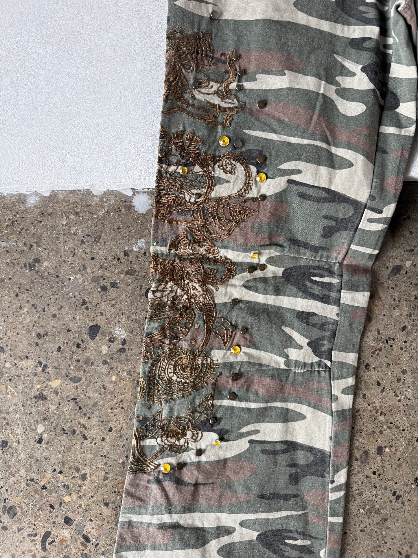 BB Jeans Detailed Camo Cargo Pants