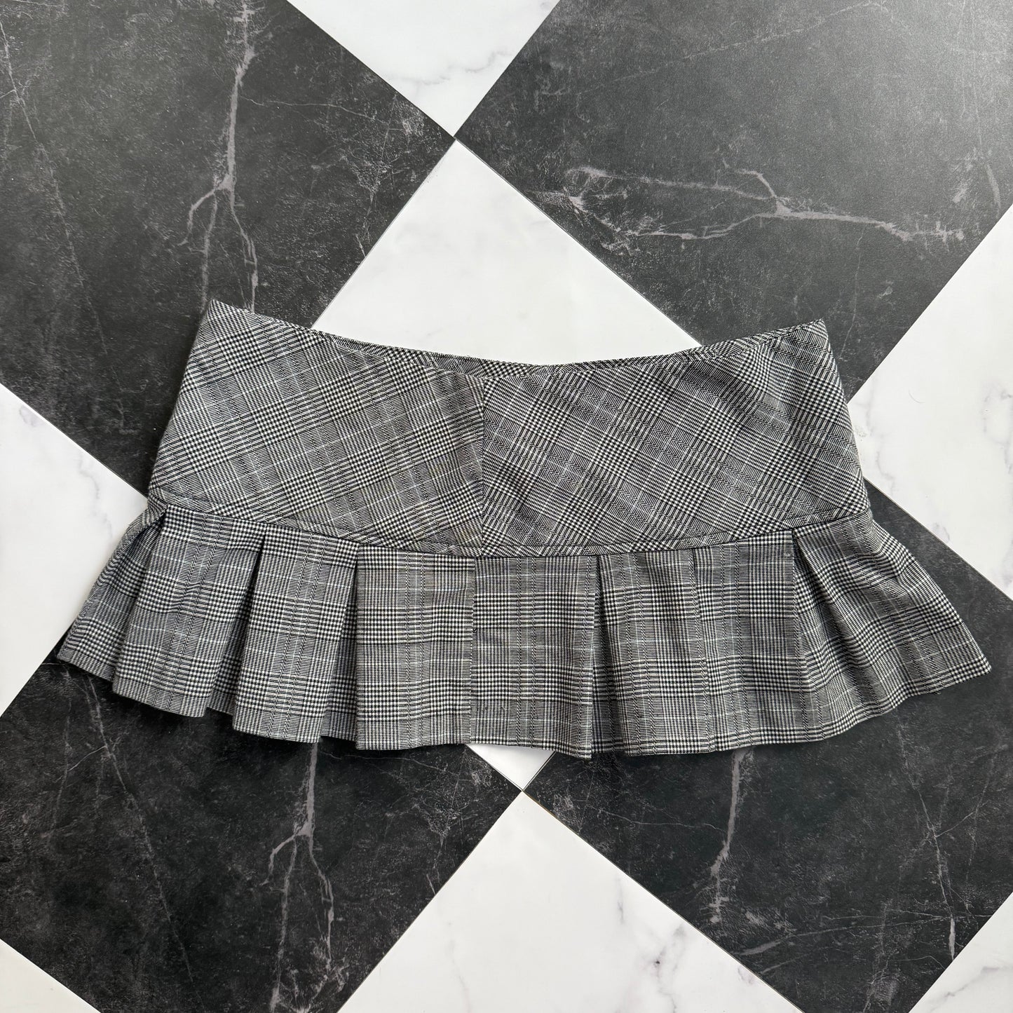 Charolette Russe Plaid Mini Skirt (S)