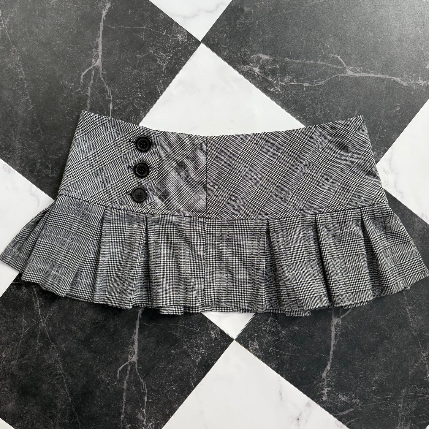 Charolette Russe Plaid Mini Skirt (S)